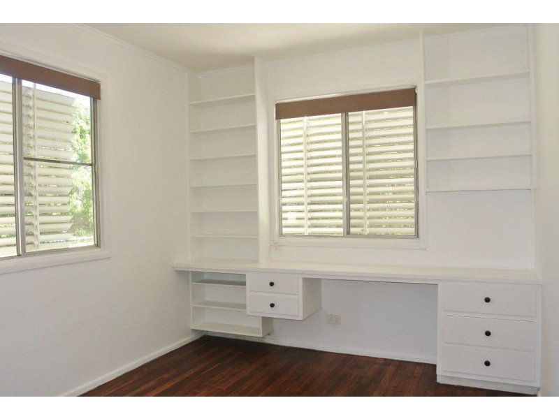 30 Wood Avenue, Carina QLD 4152