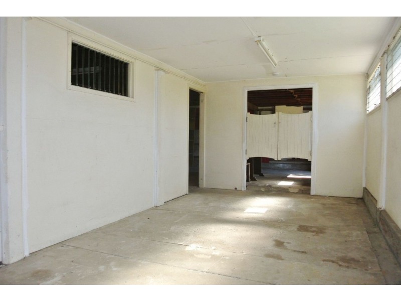 30 Wood Avenue, Carina QLD 4152