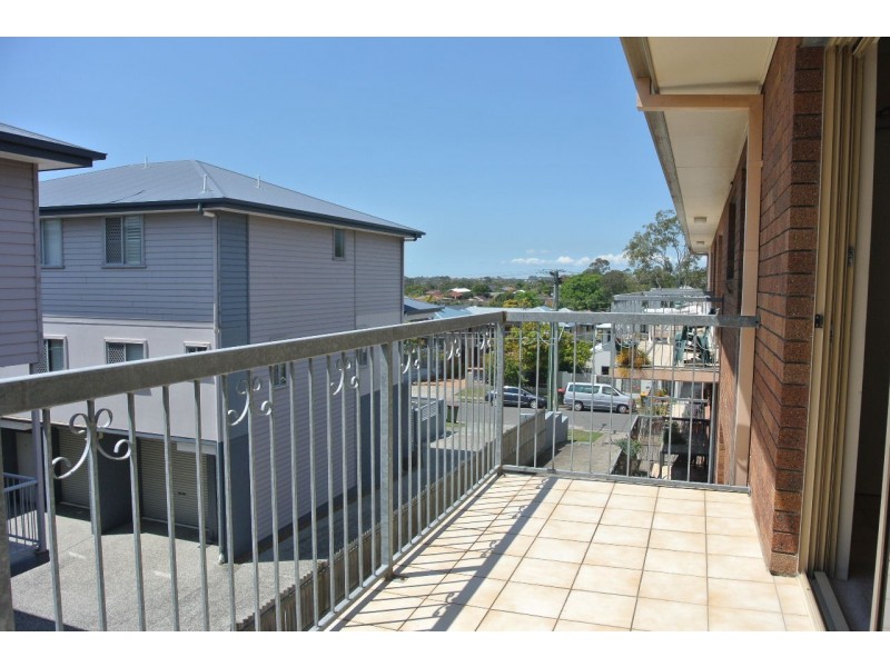 6/28 Dickenson Street, Carina QLD 4152