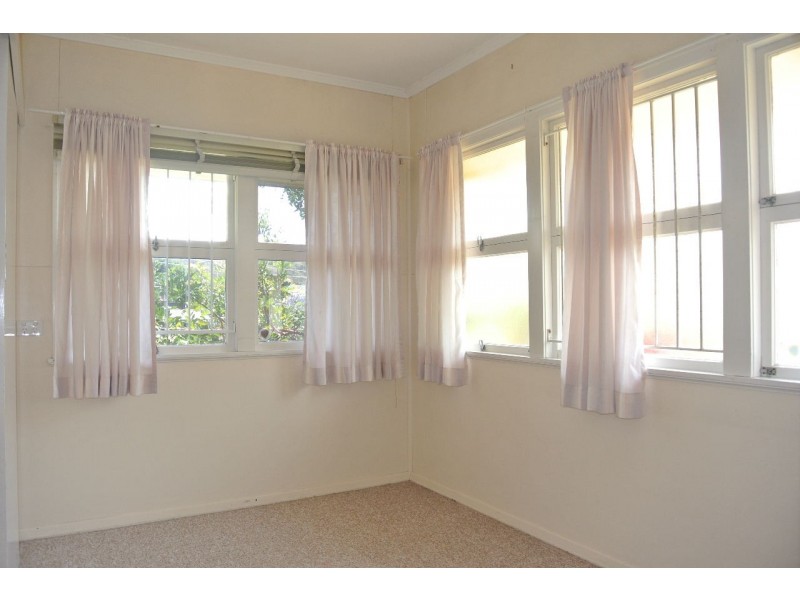 1 Marieander Street, Tarragindi QLD 4121