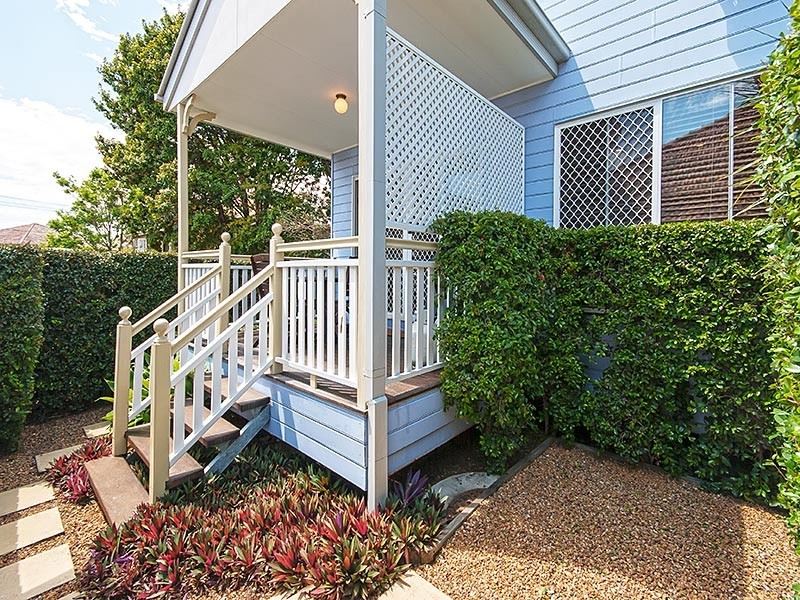 2/80 Derby Street, Coorparoo QLD 4151