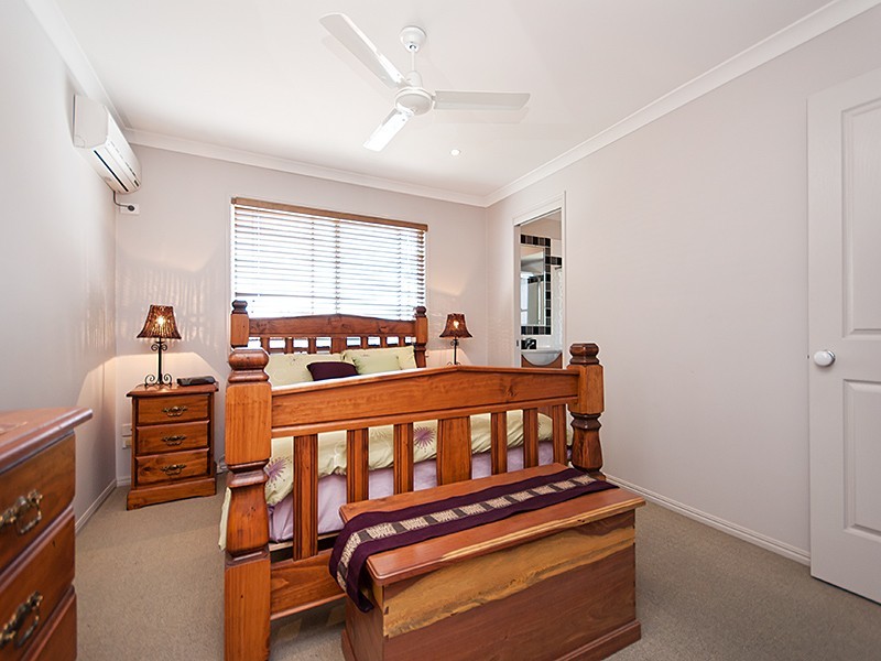 2/80 Derby Street, Coorparoo QLD 4151