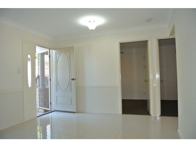 4 Templar Street, Wynnum West QLD 4178