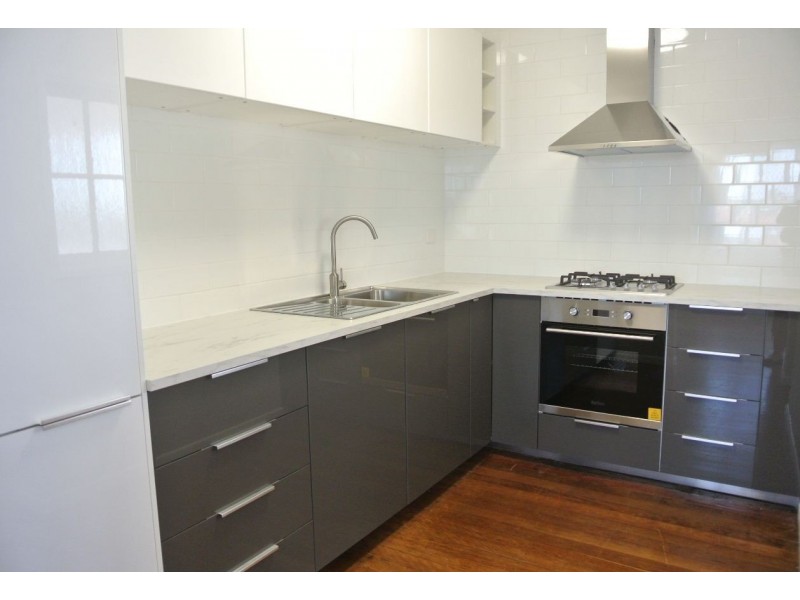 2/53 Arrowsmith Street, Camp Hill QLD 4152