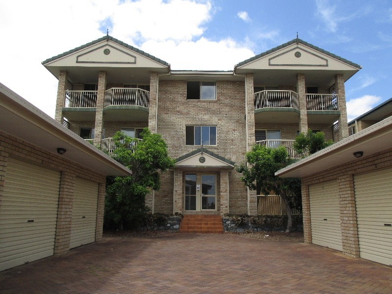 1/7 Weston Street, Coorparoo QLD 4151