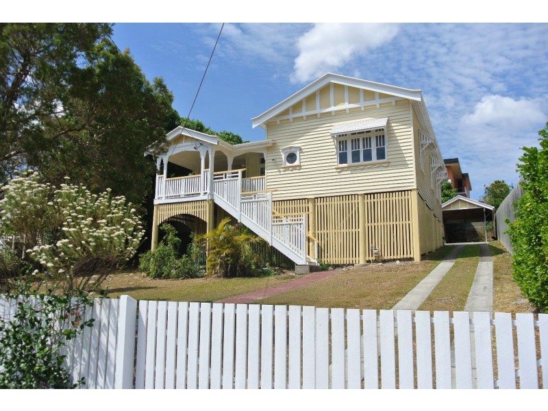 40 Brae Street, Coorparoo QLD 4151