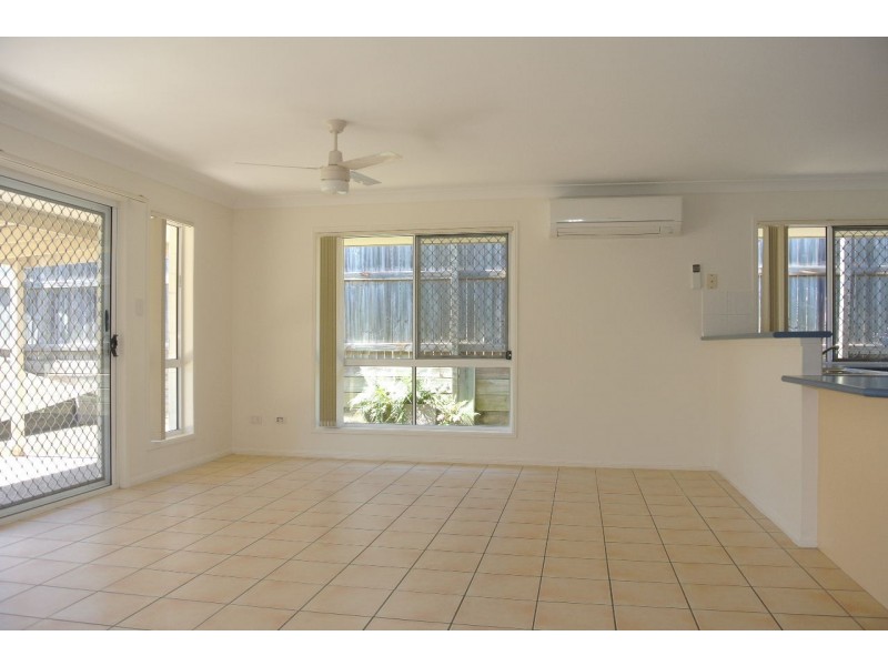 19 Jasmine Street, Wakerley QLD 4154