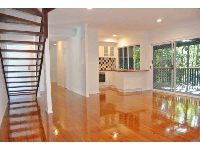 5 Ashby Street, Fairfield QLD 4103