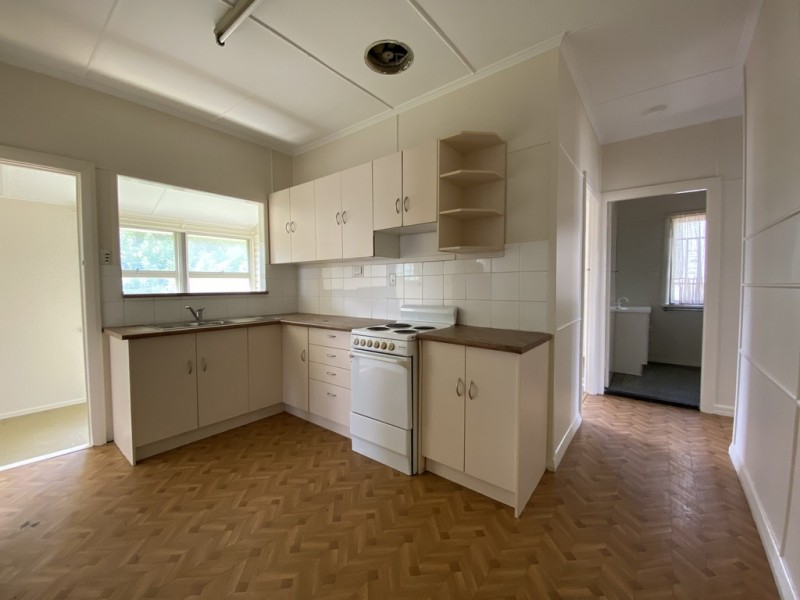 96 Stanley Street, Camp Hill QLD 4152