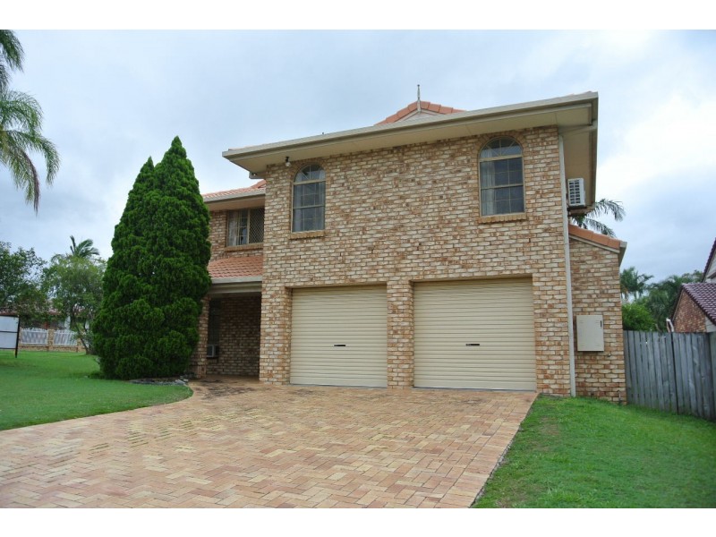 143 Cadogan Street, Carindale QLD 4152