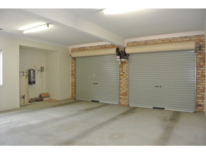 143 Cadogan Street, Carindale QLD 4152