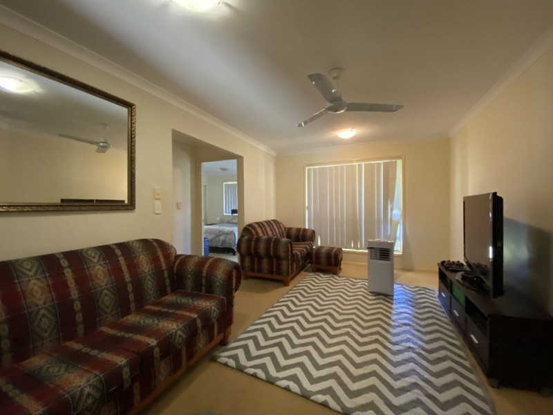 9 Westaway Place, Wynnum West QLD 4178