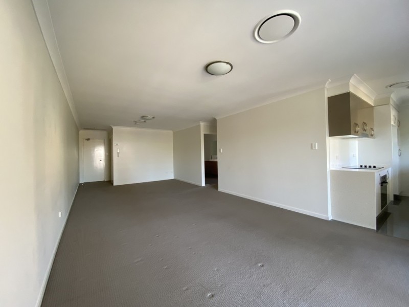 LEASED – 5/24 Dickenson Street, Carina QLD 4152