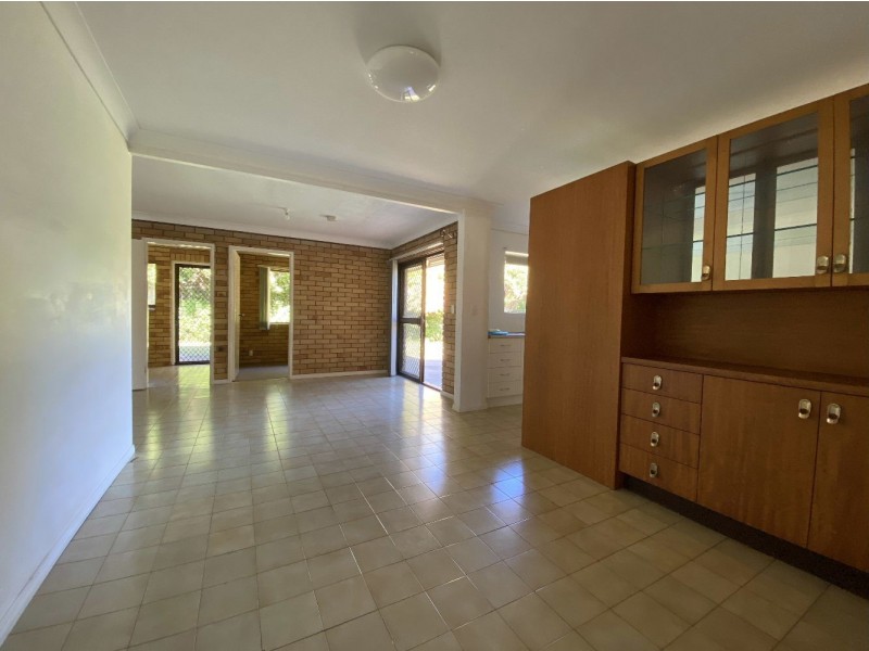 29 Agravain Street, Carindale QLD 4152