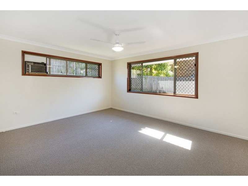 6 Norham Court, Carindale QLD 4152