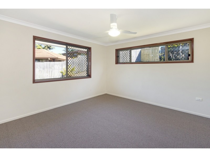 6 Norham Court, Carindale QLD 4152