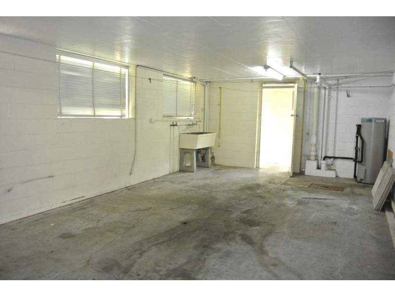 6/207 Cavendish Road, Coorparoo QLD 4151