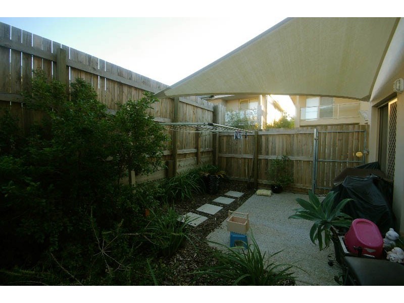 21/24 Tallis Street (21/10 Arenga Street), Wakerley QLD 4154