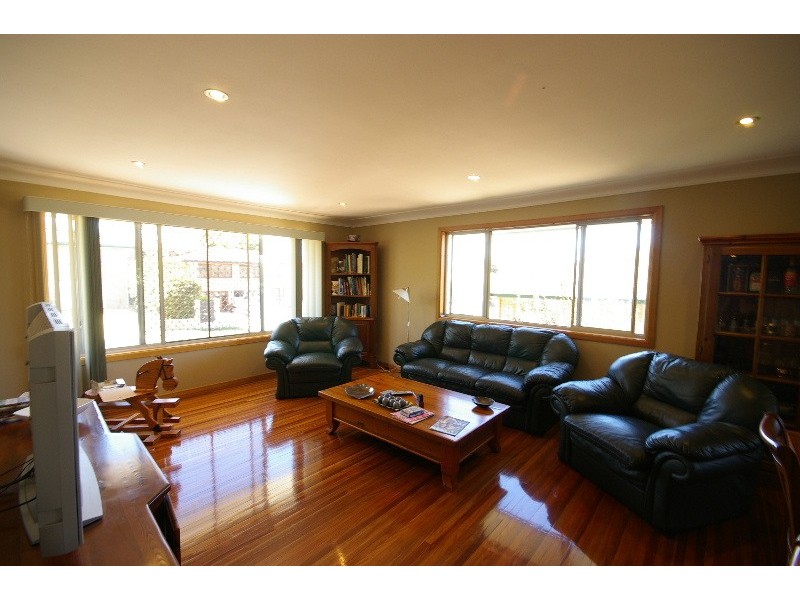 18 Colington Street, Mansfield QLD 4122