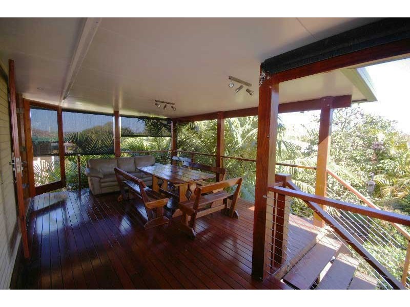 18 Colington Street, Mansfield QLD 4122