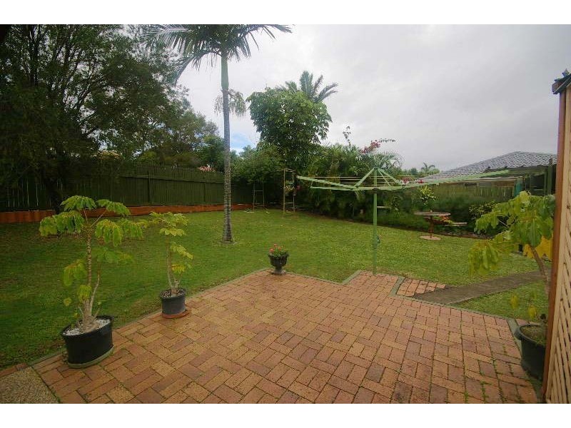 16 Strahan Street, Belmont QLD 4153