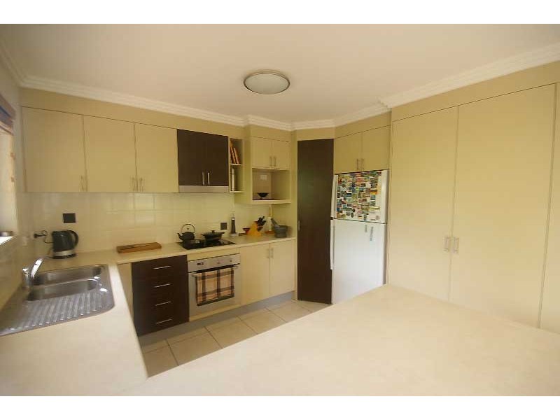 4/2A Bruce Street, Carina QLD 4152