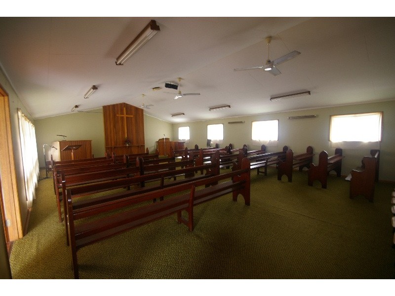 27 Florence Street, Carina QLD 4152