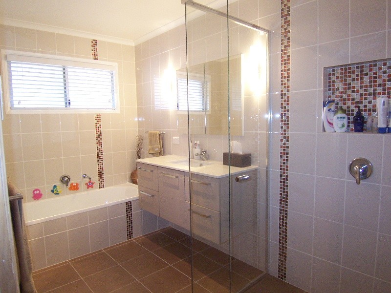 42 Tarana Street, Camp Hill QLD 4152