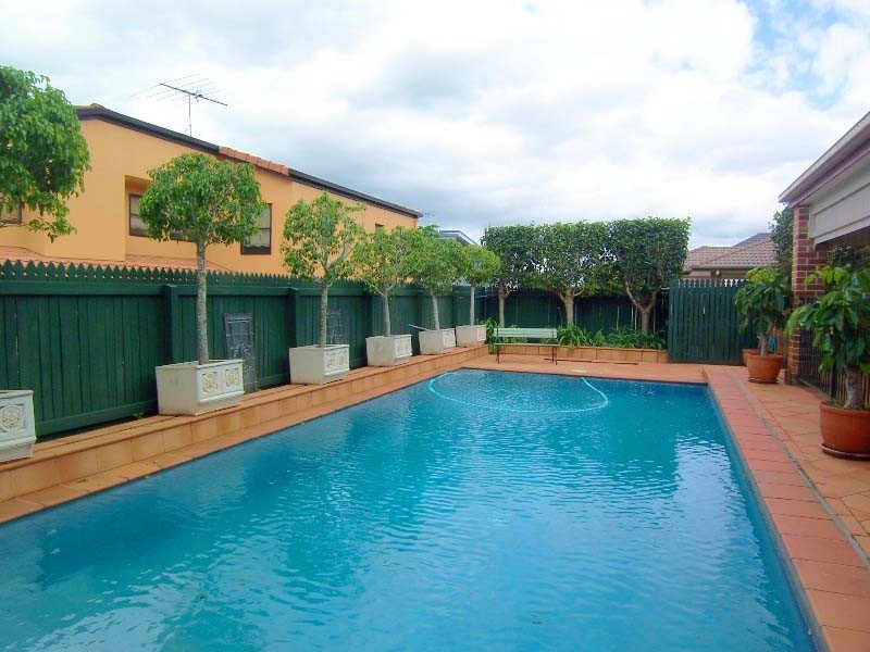 49 Ewer Street, Carindale QLD 4152