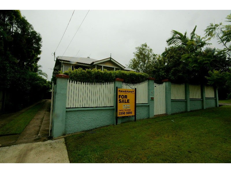 10 Deviney Street, Morningside QLD 4170