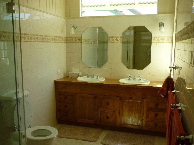 138 Abbotsleigh Street, Holland Park QLD 4121