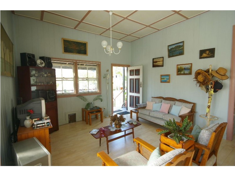 10 Mullens Street, Hawthorne QLD 4171