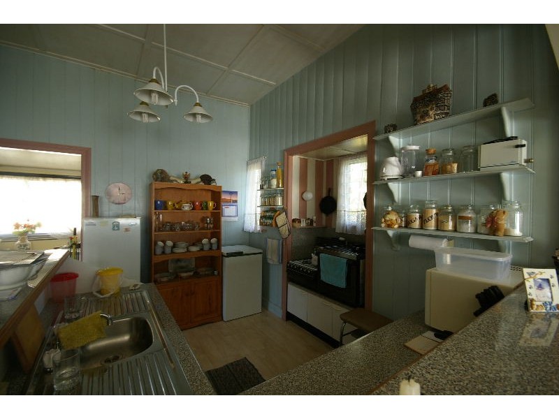 10 Mullens Street, Hawthorne QLD 4171