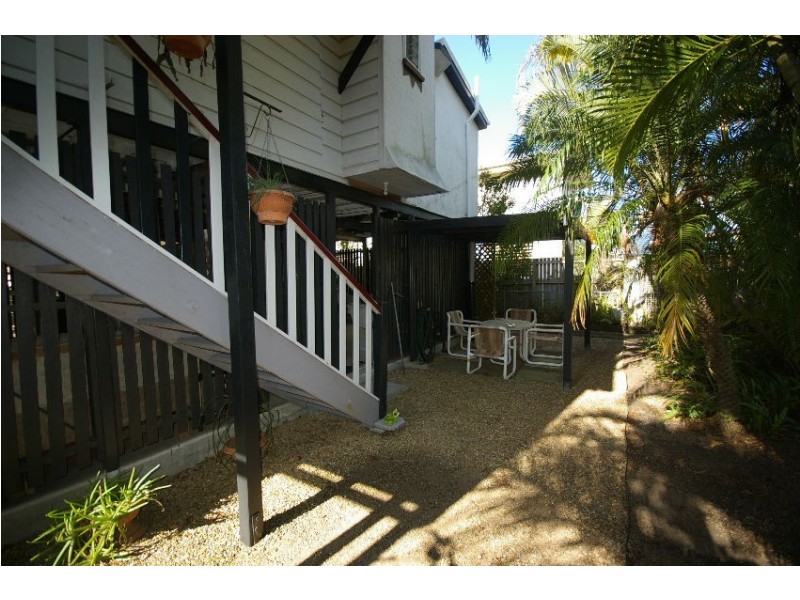 10 Mullens Street, Hawthorne QLD 4171