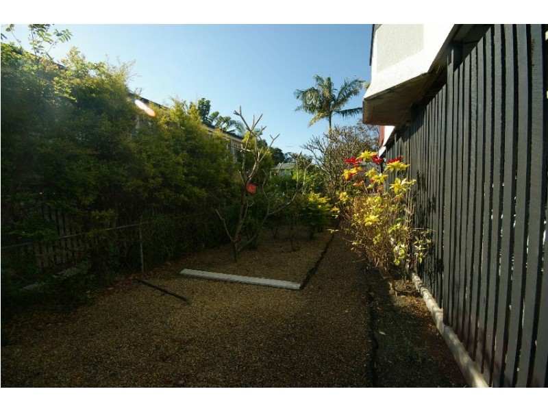 10 Mullens Street, Hawthorne QLD 4171