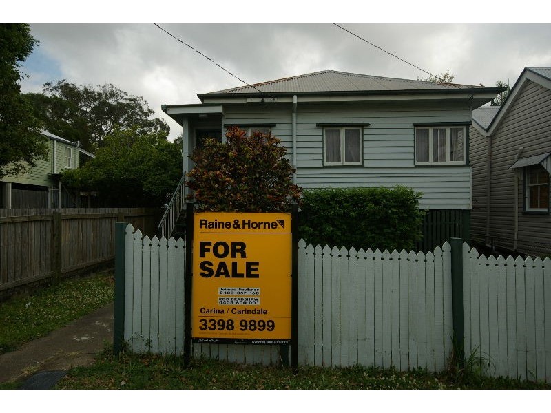 108 Milsom Street, Coorparoo QLD 4151