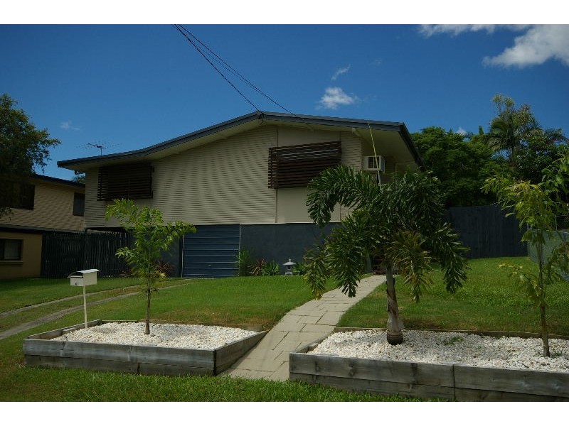 65 Milanion Cres, Carindale QLD 4152