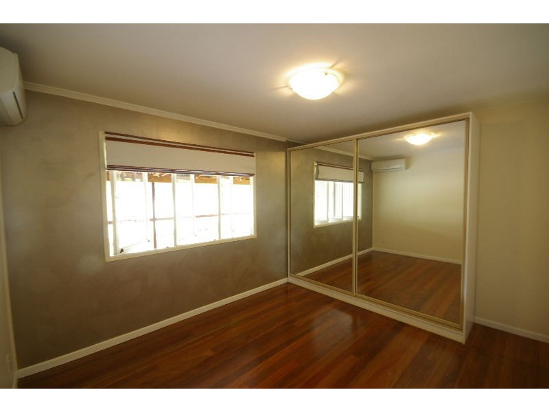 65 Milanion Cres, Carindale QLD 4152