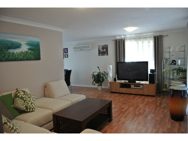 15 Maranoa Street, Carina Heights QLD 4152