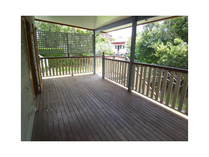 32 York Street, Coorparoo QLD 4151