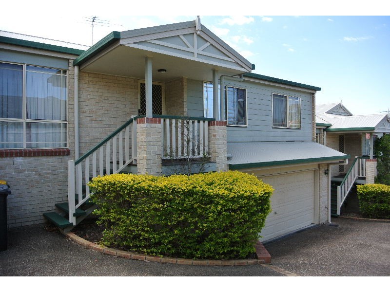 2/29 Osterley Road, Carina Heights QLD 4152