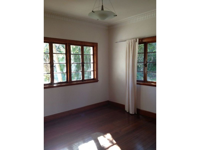 36 Meridian Street, Coorparoo QLD 4151