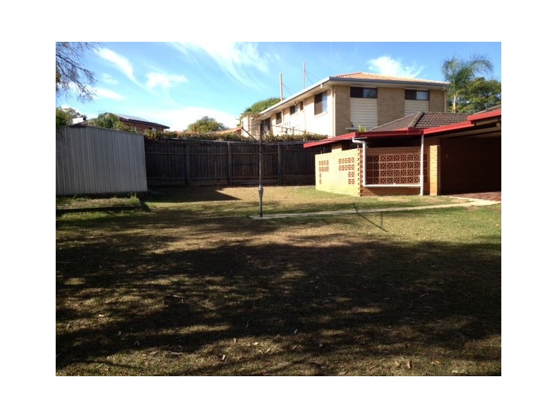 6 Edred Street, Carindale QLD 4152