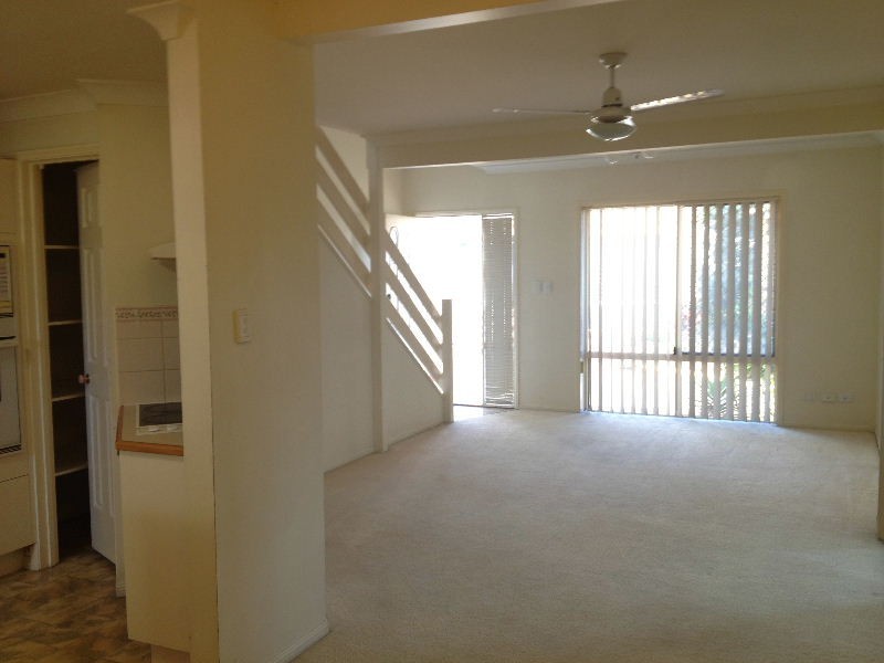 8/24 Hill Crescent, Carina QLD 4152