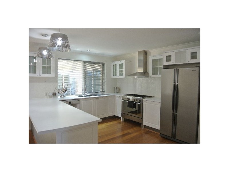 69 Castlerea Street, Tingalpa QLD 4173