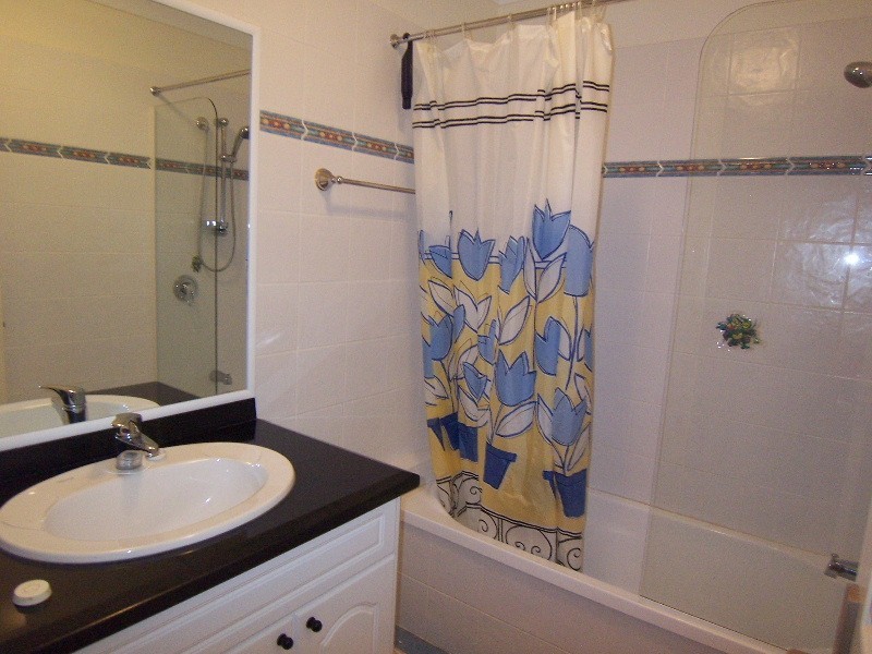 8/12 Kent Street, Coorparoo QLD 4151