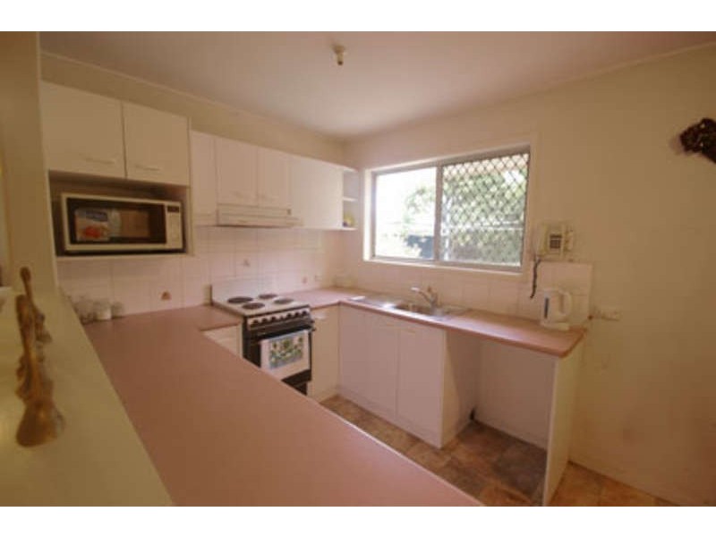 1566A Creek Road, Carina QLD 4152