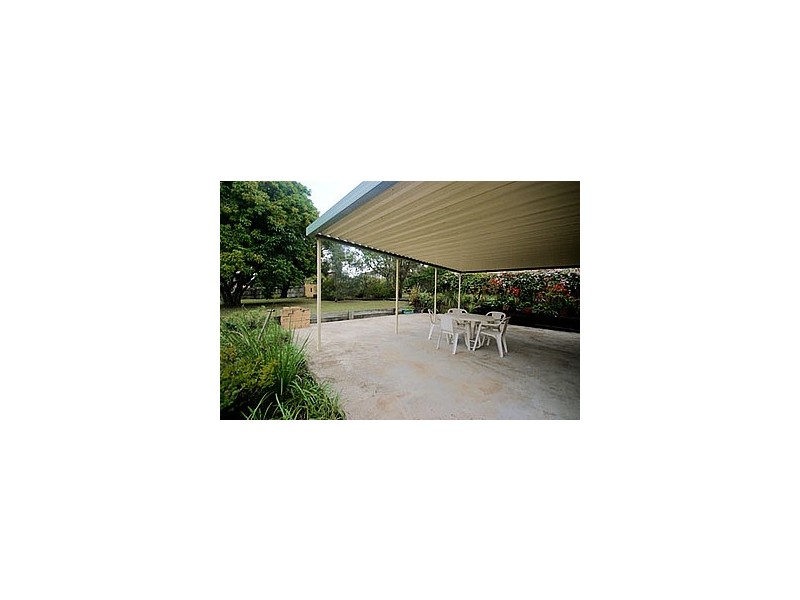 1566A Creek Road, Carina QLD 4152