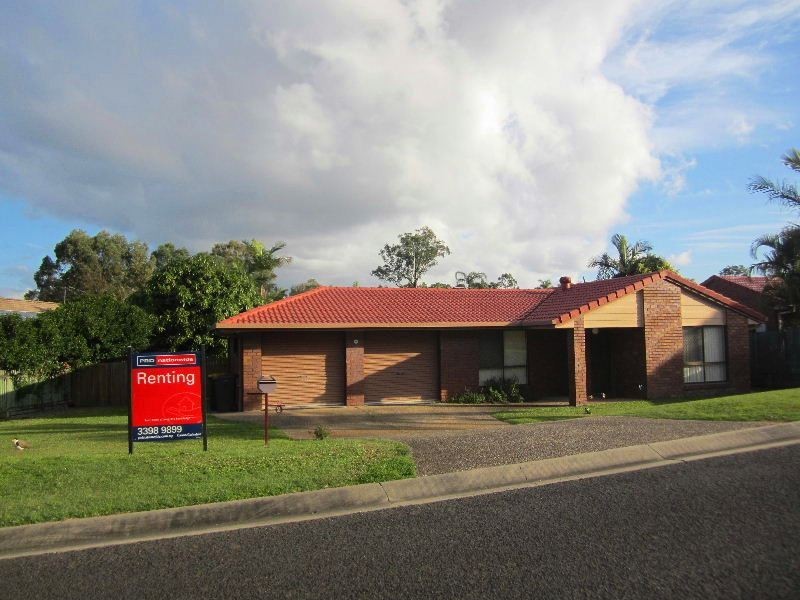 4 Kennet Place, Carina QLD 4152