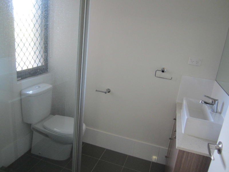 6/24 Dickenson Street, Carina QLD 4152